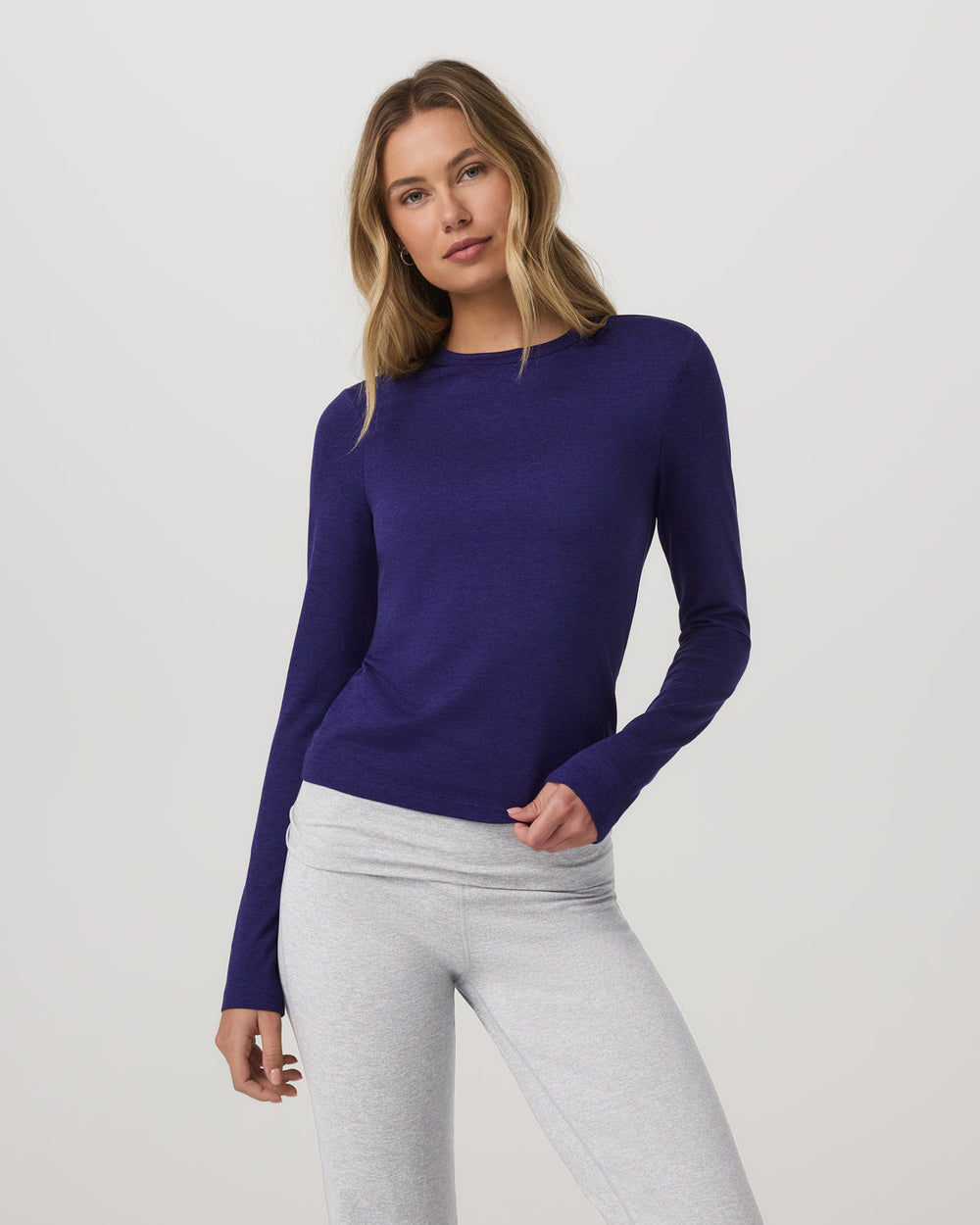 Long Sleeve Halo Essential Crew Tee Stellar Sky Heather | Vuori Clothing