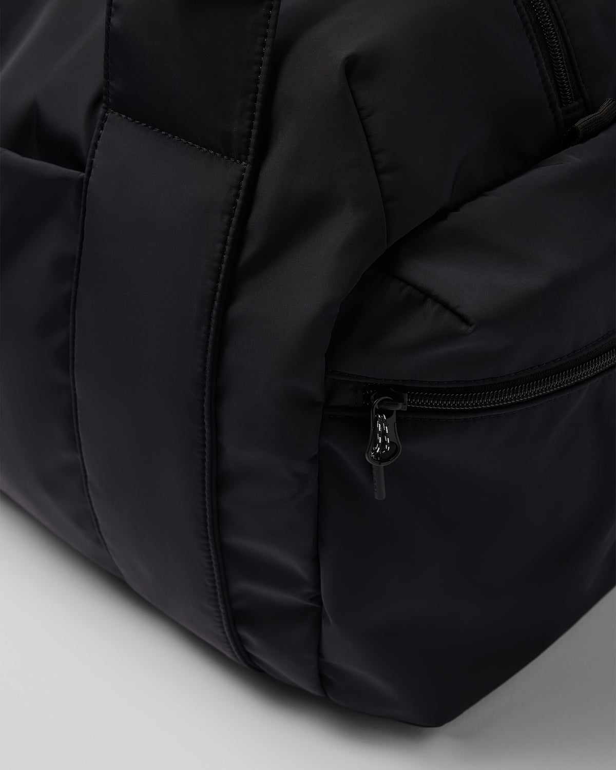 Vuori Gym Bag 2.0 Black | Vuori Sale