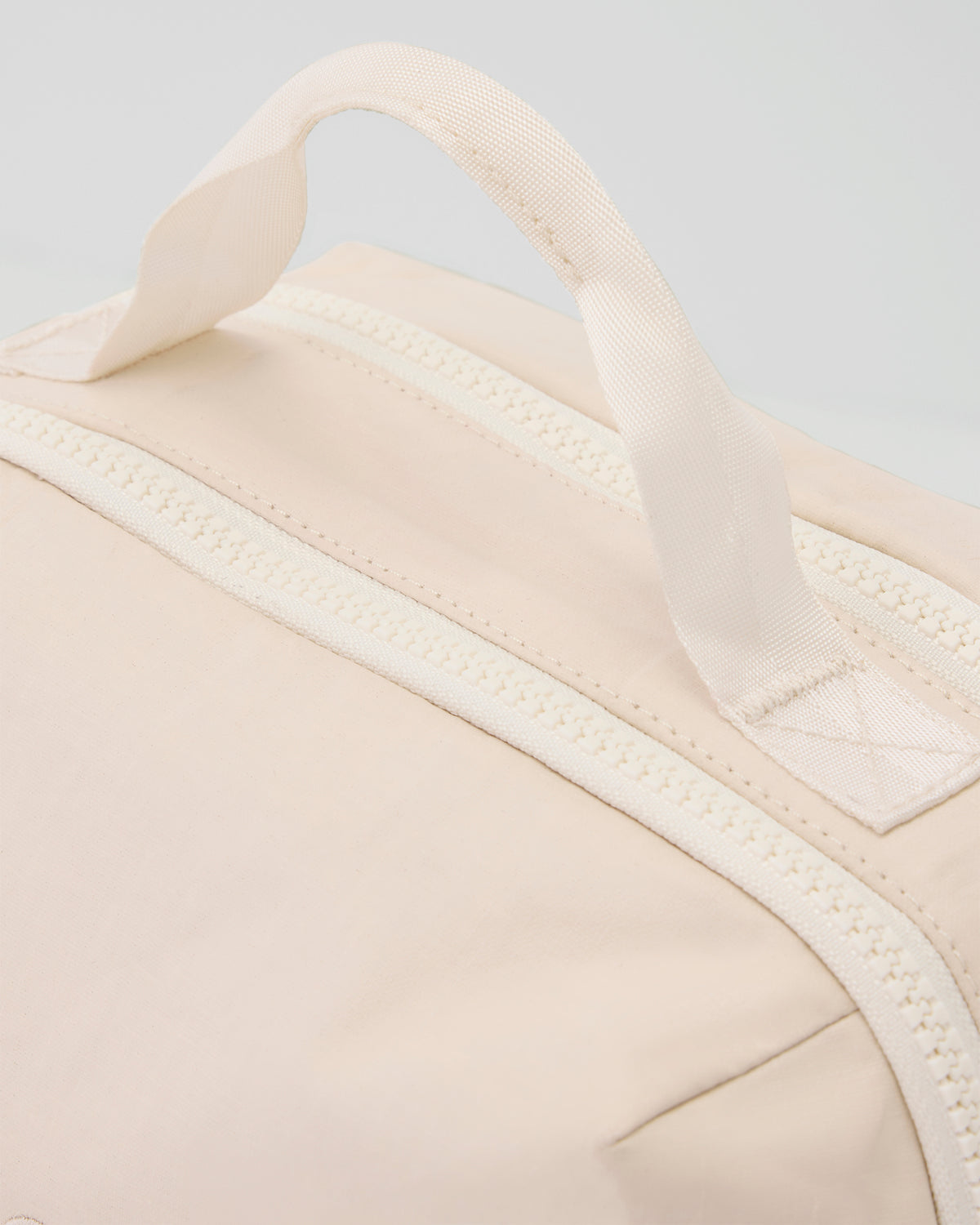 Coastal Pouch Natural | Vuori Clothing