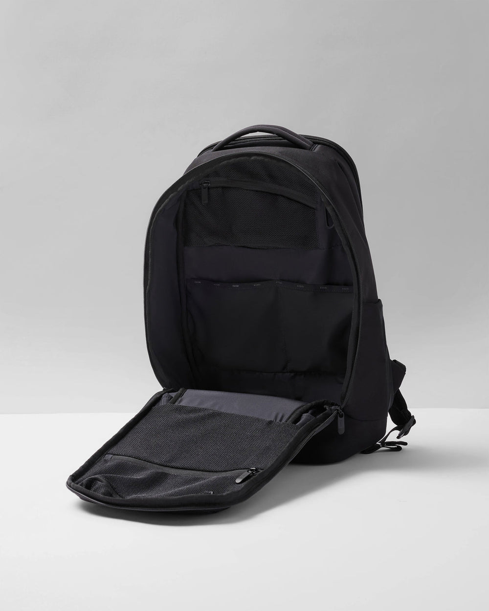 Pursuits Commuter Backpack Black | Vuori Sale
