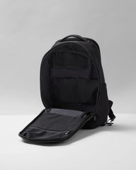 Pursuits Commuter Backpack Black | Vuori Sale
