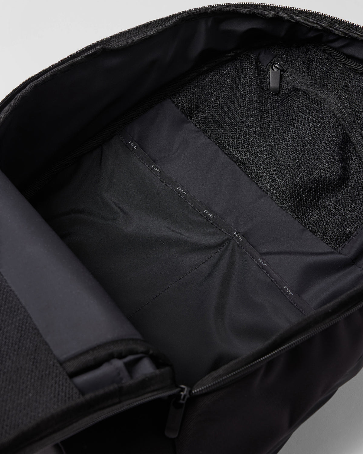 Pursuits Commuter Backpack Black | Vuori Sale