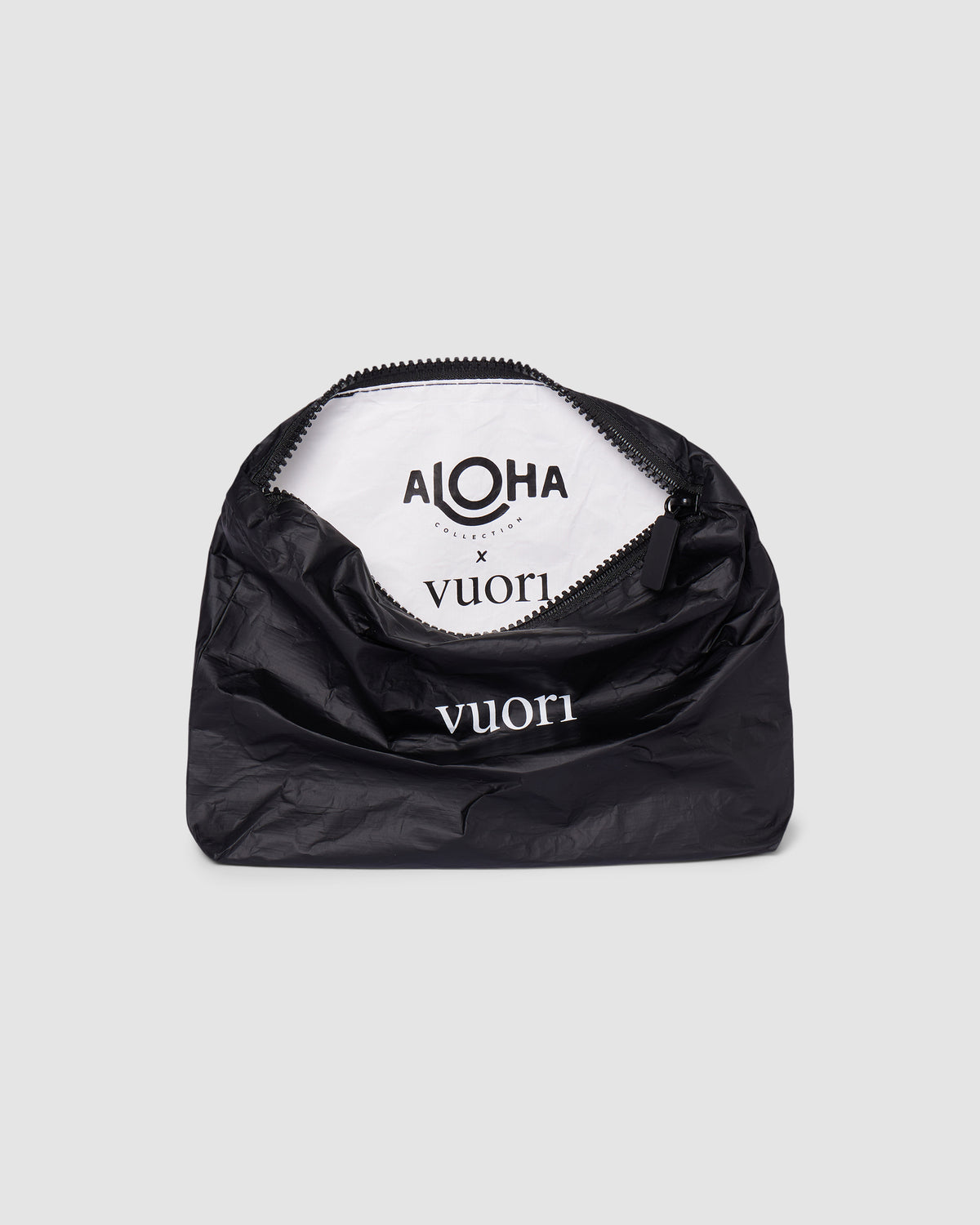 Aloha Small Pouch Black Splash Proof Bag | Vuori On sale
