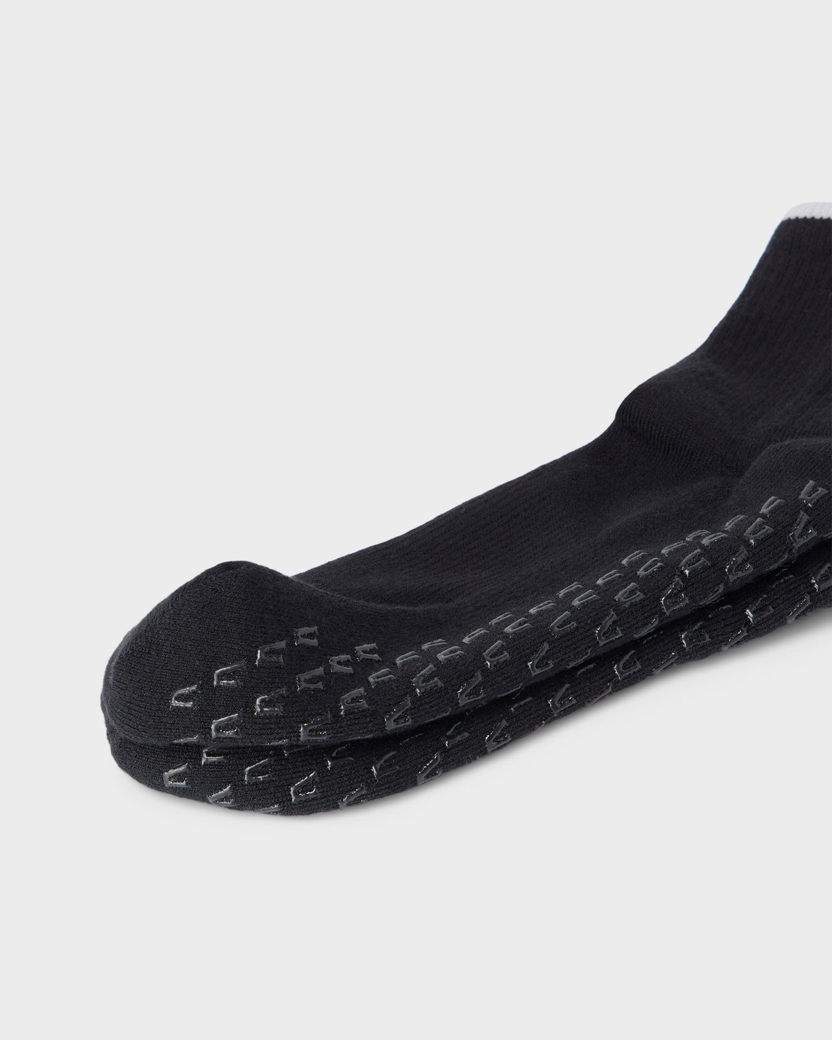 Half Crew Gripper Sock Black Grip Socks | Vuori For sale