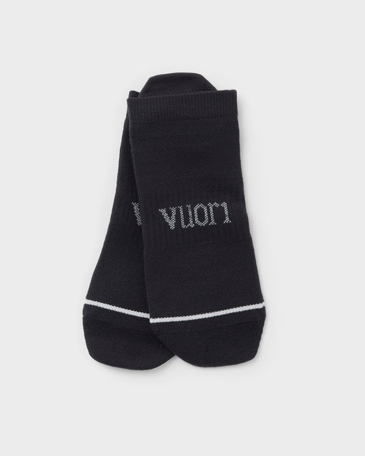 Performance Tab Sock Black Tab Socks | Vuori