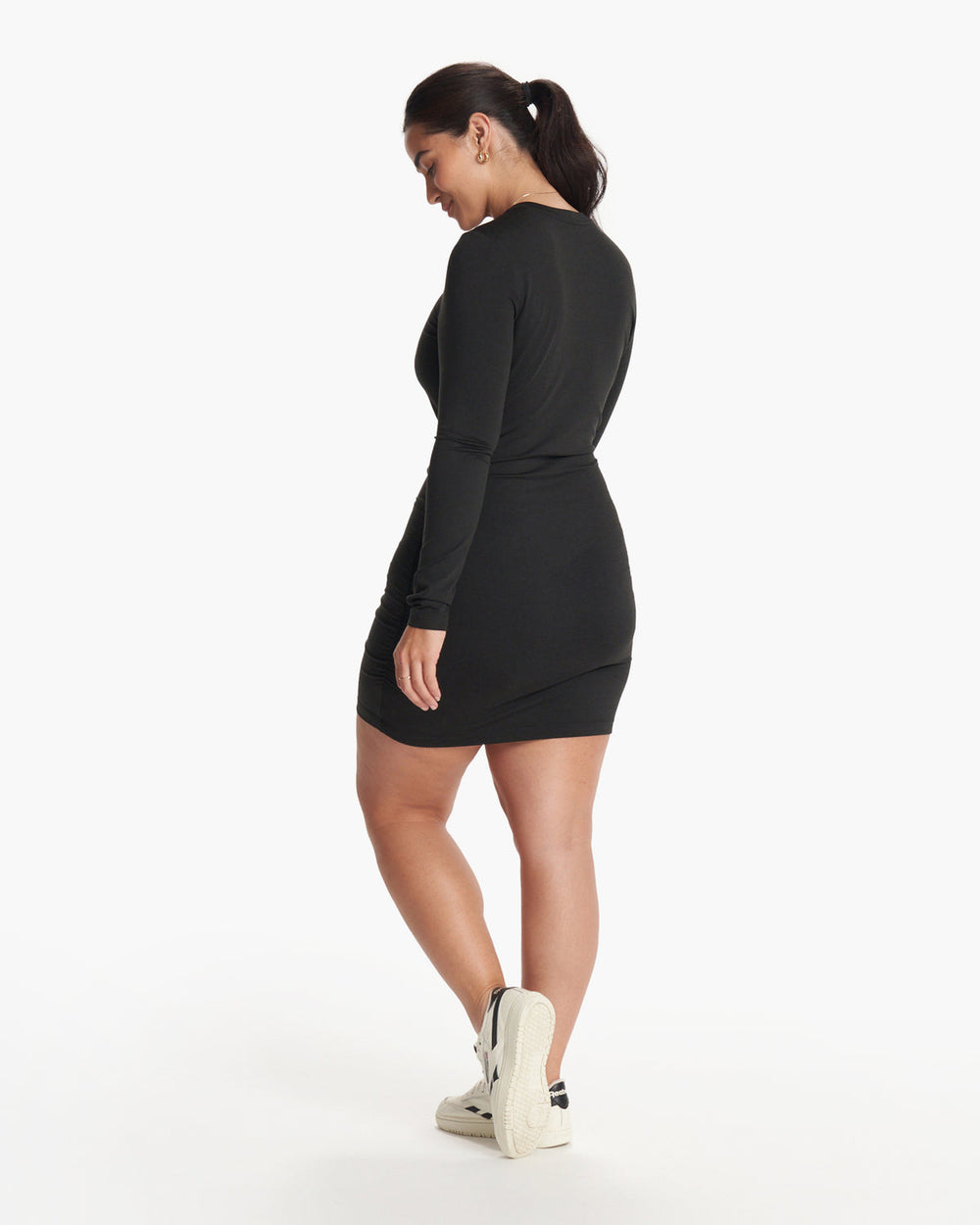 Long Sleeve Halo Essential Dress Black Heather | Vuori US