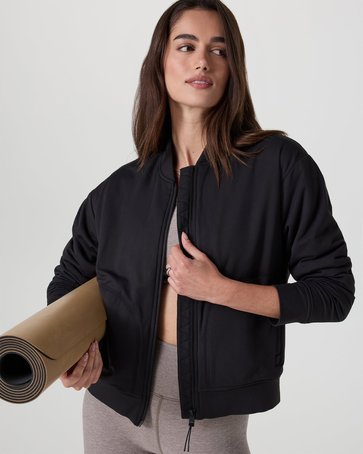 Halo Basin Bomber Women's Solid Black Jacket | Vuori
