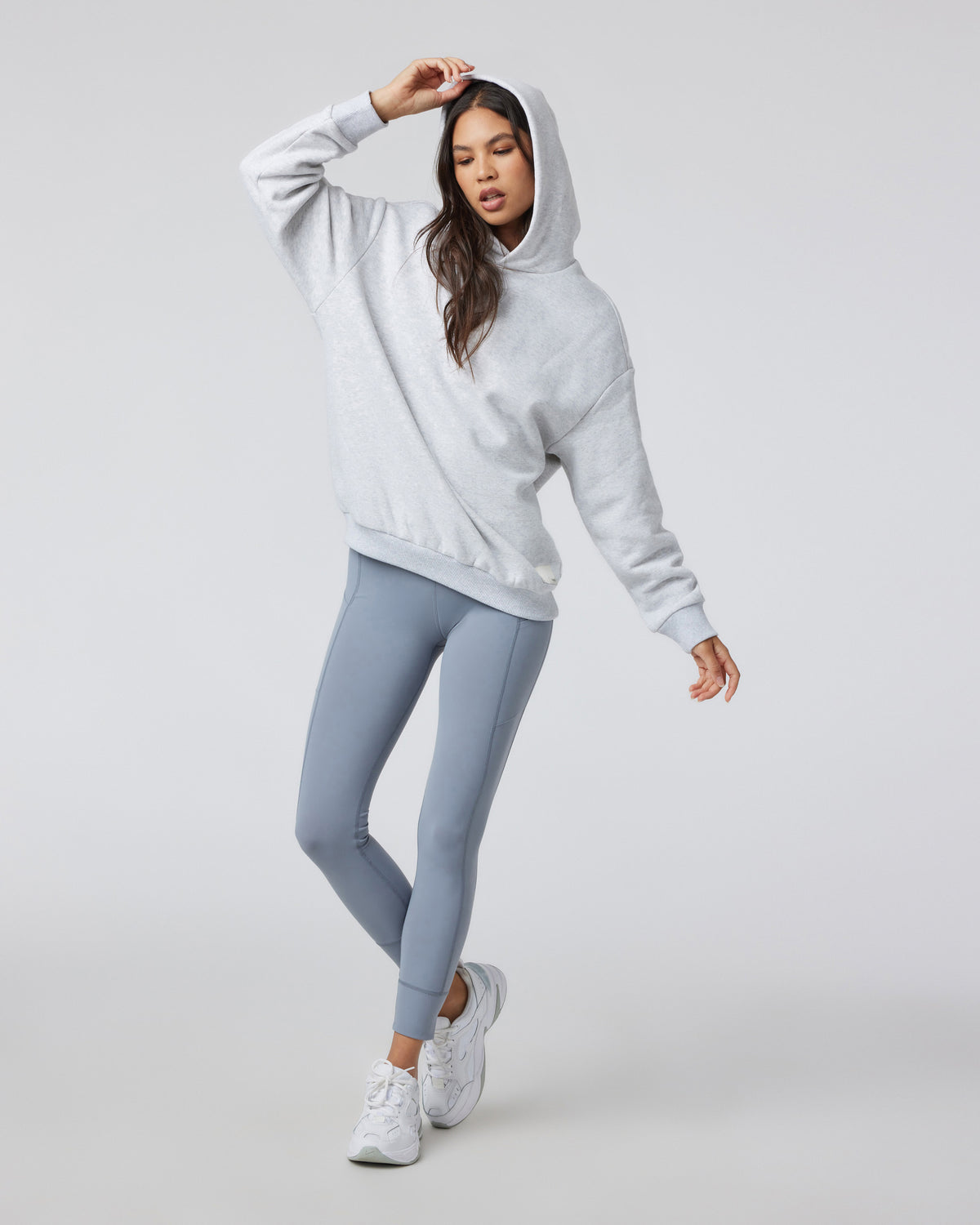 Restore Oversized Hoodie Pale Grey Heather | Vuori On sale