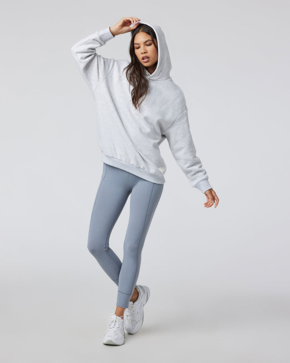 Restore Oversized Hoodie Pale Grey Heather | Vuori On sale