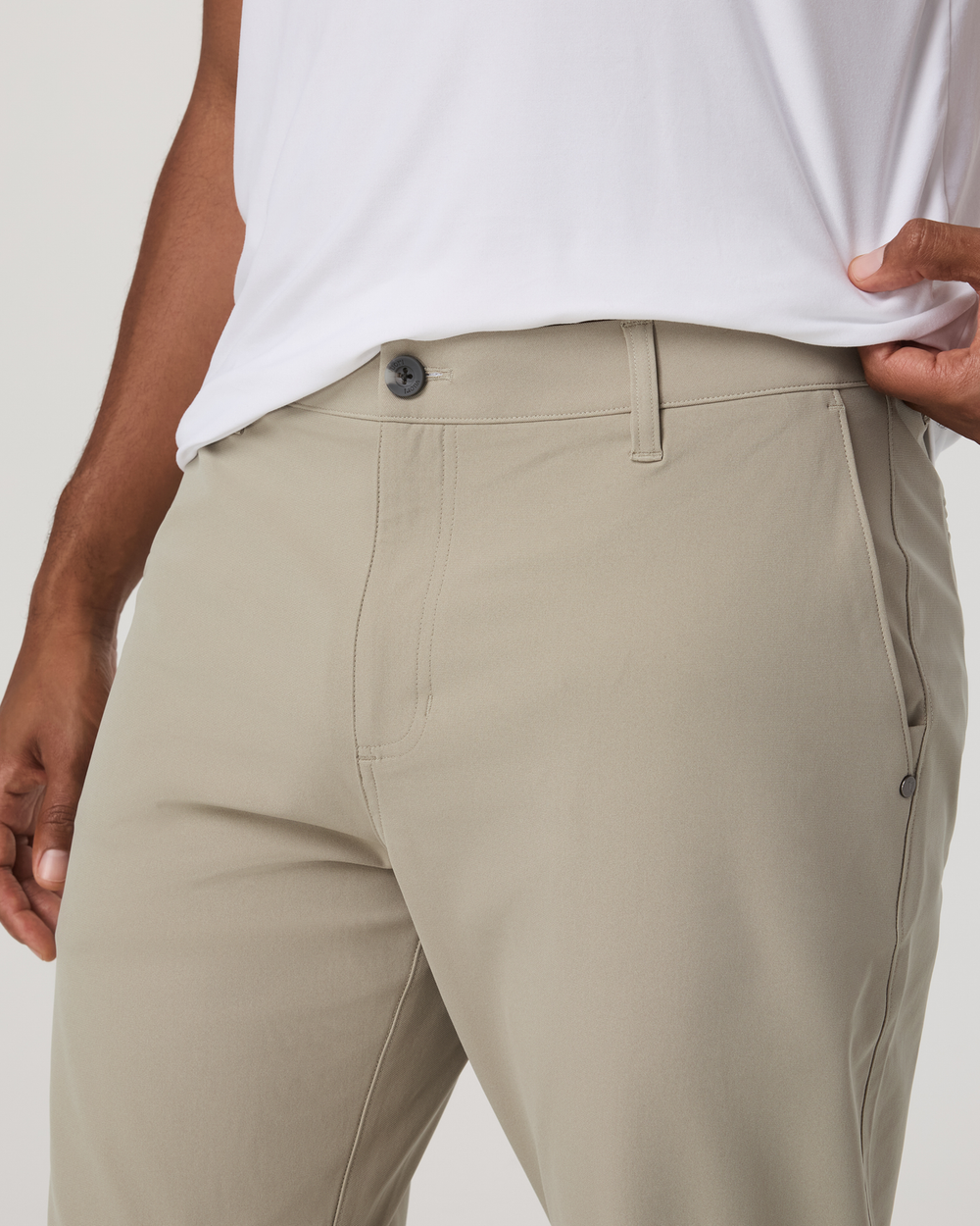Meta Trouser Classic Fit 34" Men's Truffle Tailored Pant | Vuori For sale