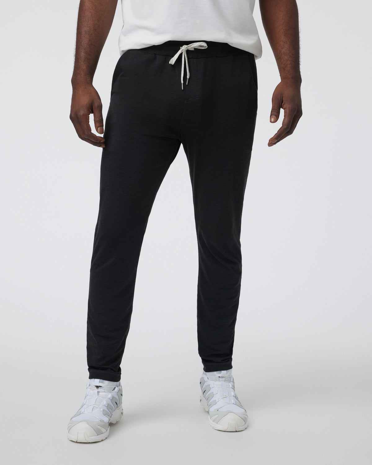 Ponto Performance Pant Black Heather Sweatpants | Vuori Outlet