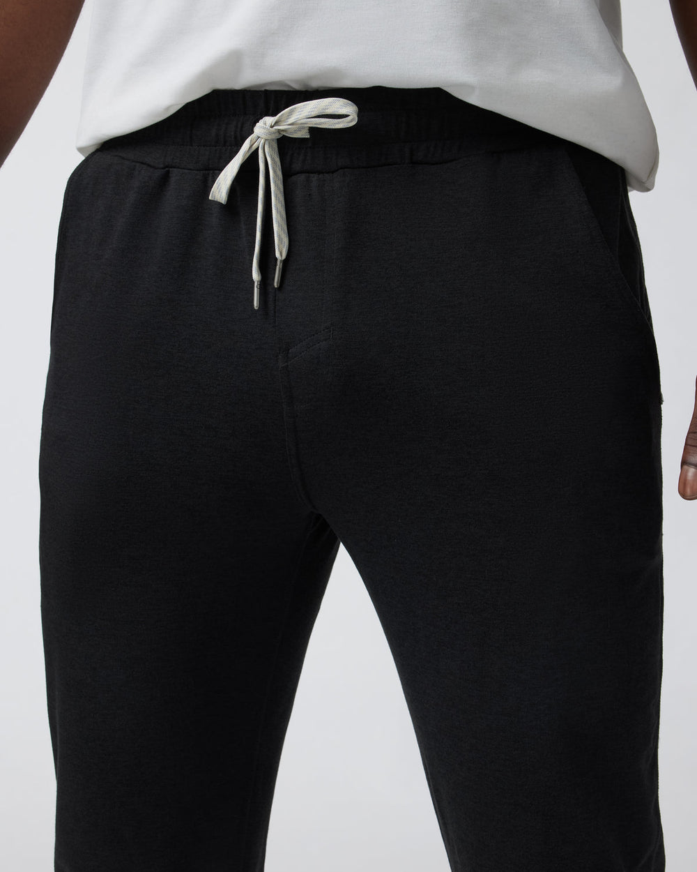 Ponto Performance Pant Black Heather Sweatpants | Vuori Outlet
