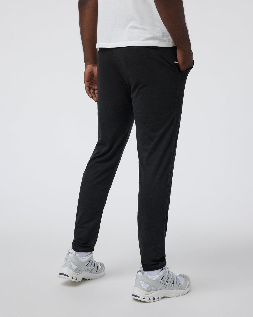 Ponto Performance Pant Black Heather Sweatpants | Vuori Outlet