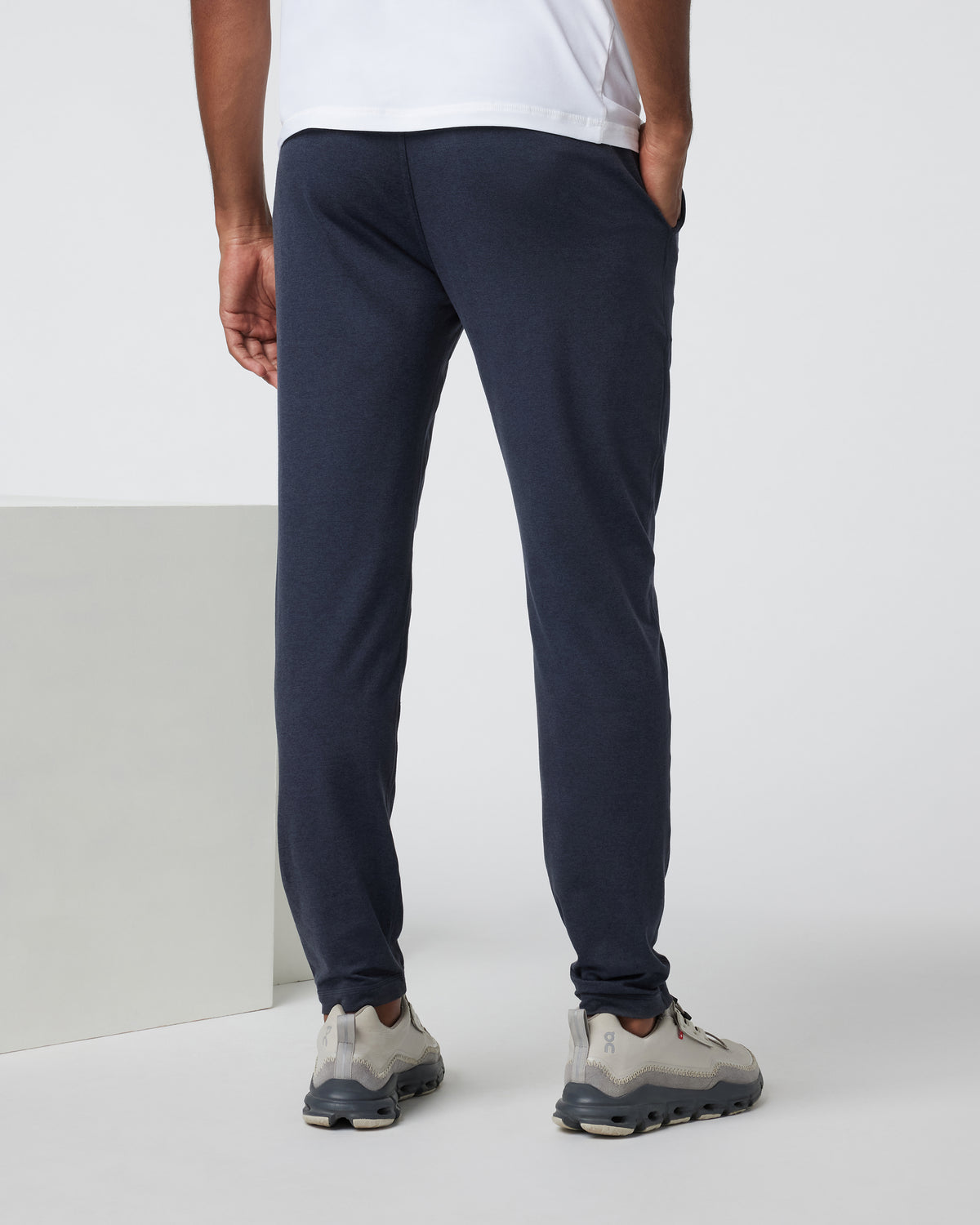 Ponto Performance Pant Men's Midnight Heather Pants | Vuori Clothing