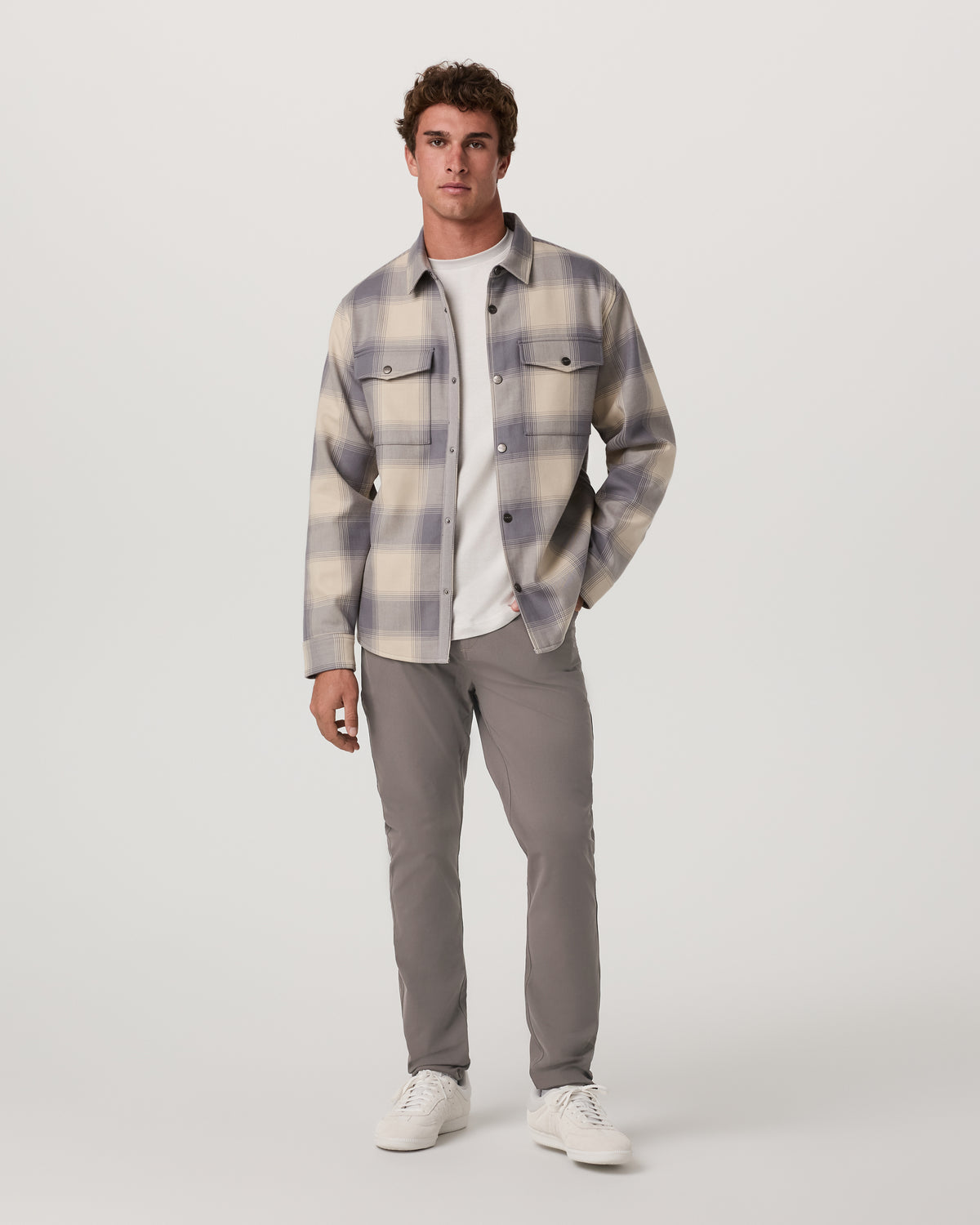 Meta Pant Athletic Slim Fit 32" Warm Grey 5-Pocket Pants | Vuori On sale