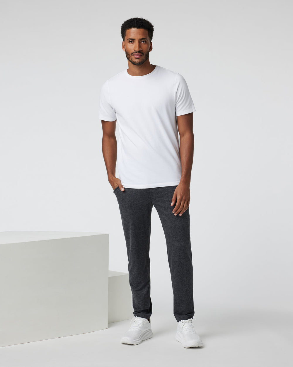 Ponto Performance Pant Men's Charcoal Pants | Vuori US