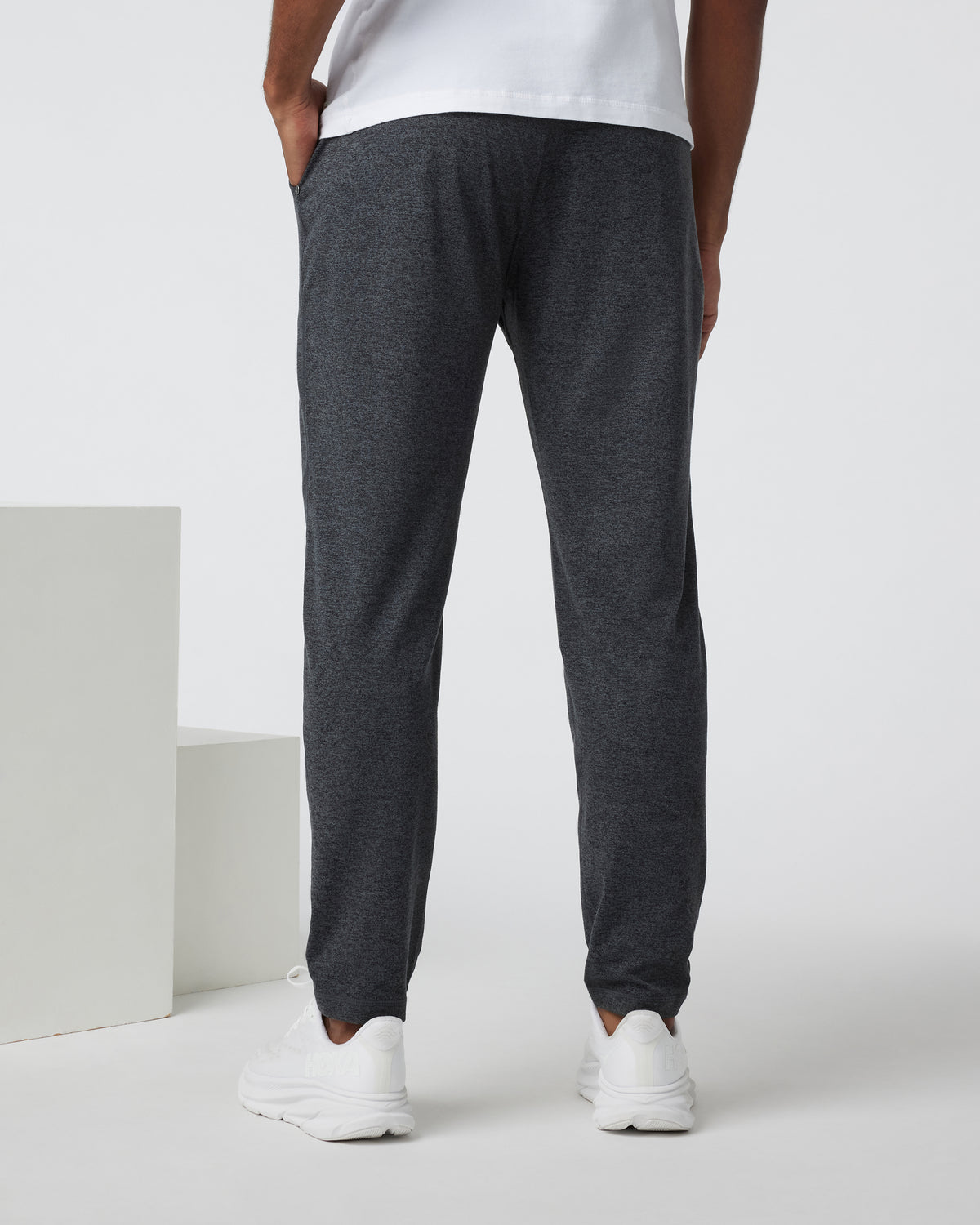Ponto Performance Pant Men's Charcoal Pants | Vuori US