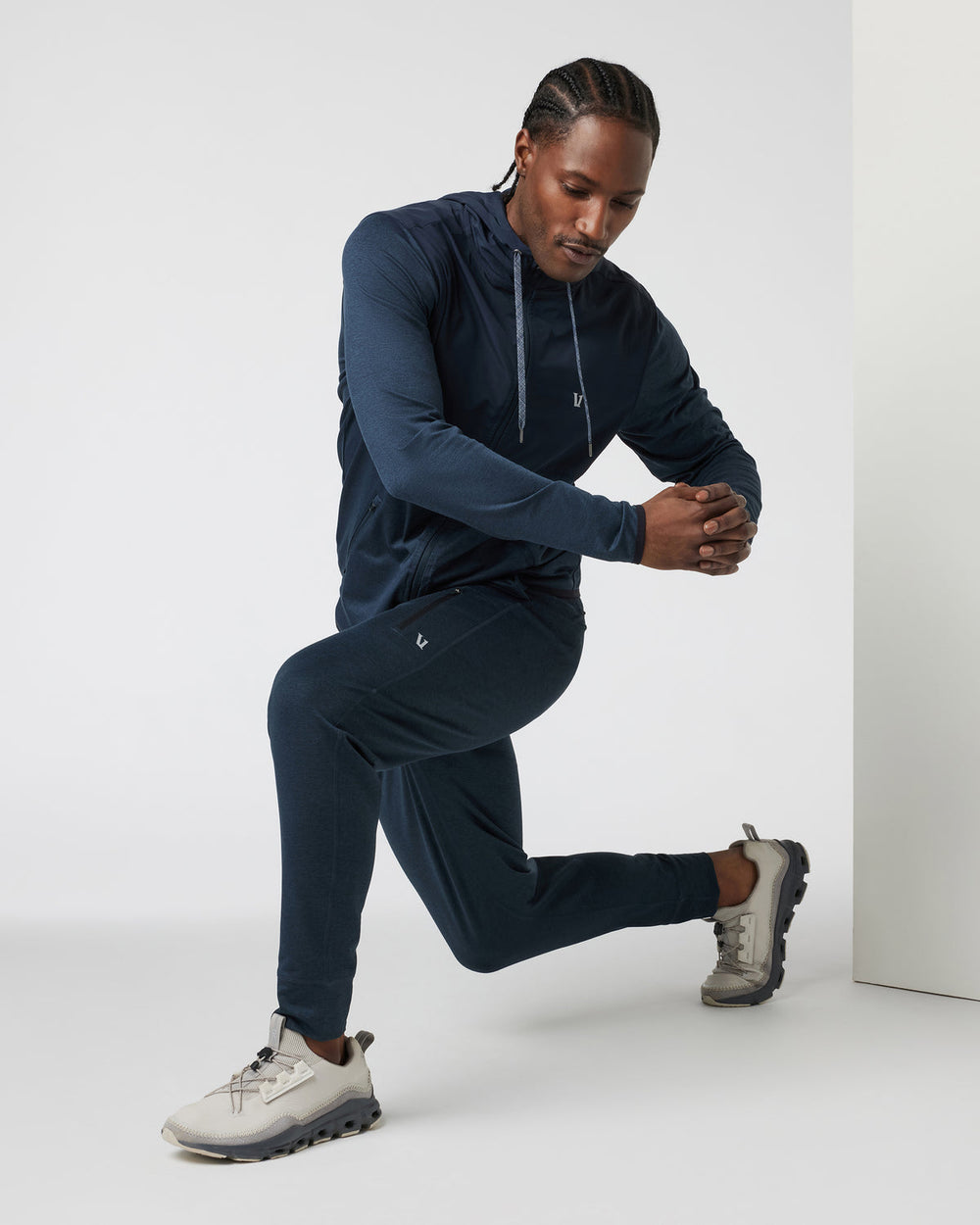 Sunday Performance Jogger Ink Navy Blue Joggers | Vuori
