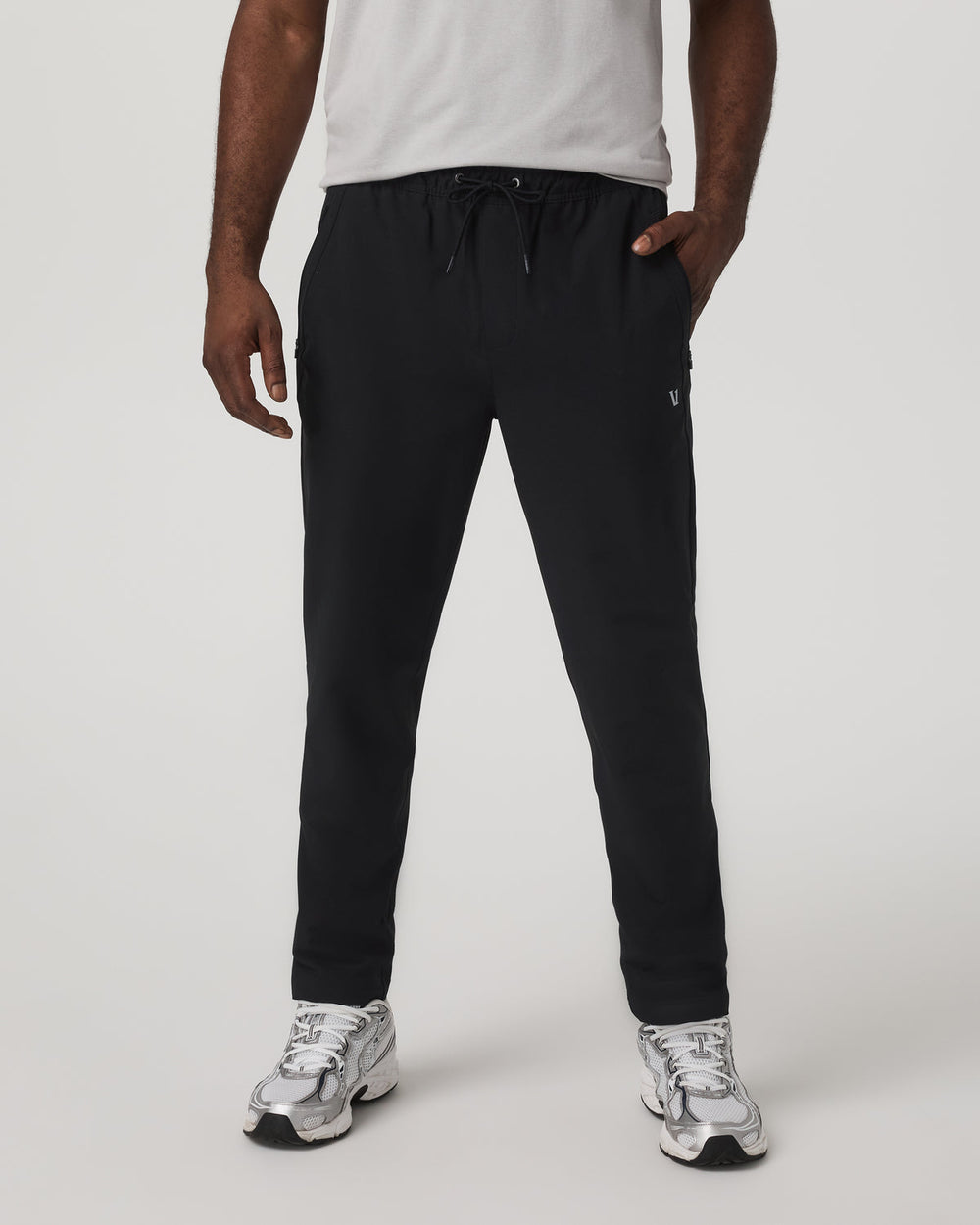 Train Tech HD Pant Classic 29" Men's Black Pants | Vuori Clothing