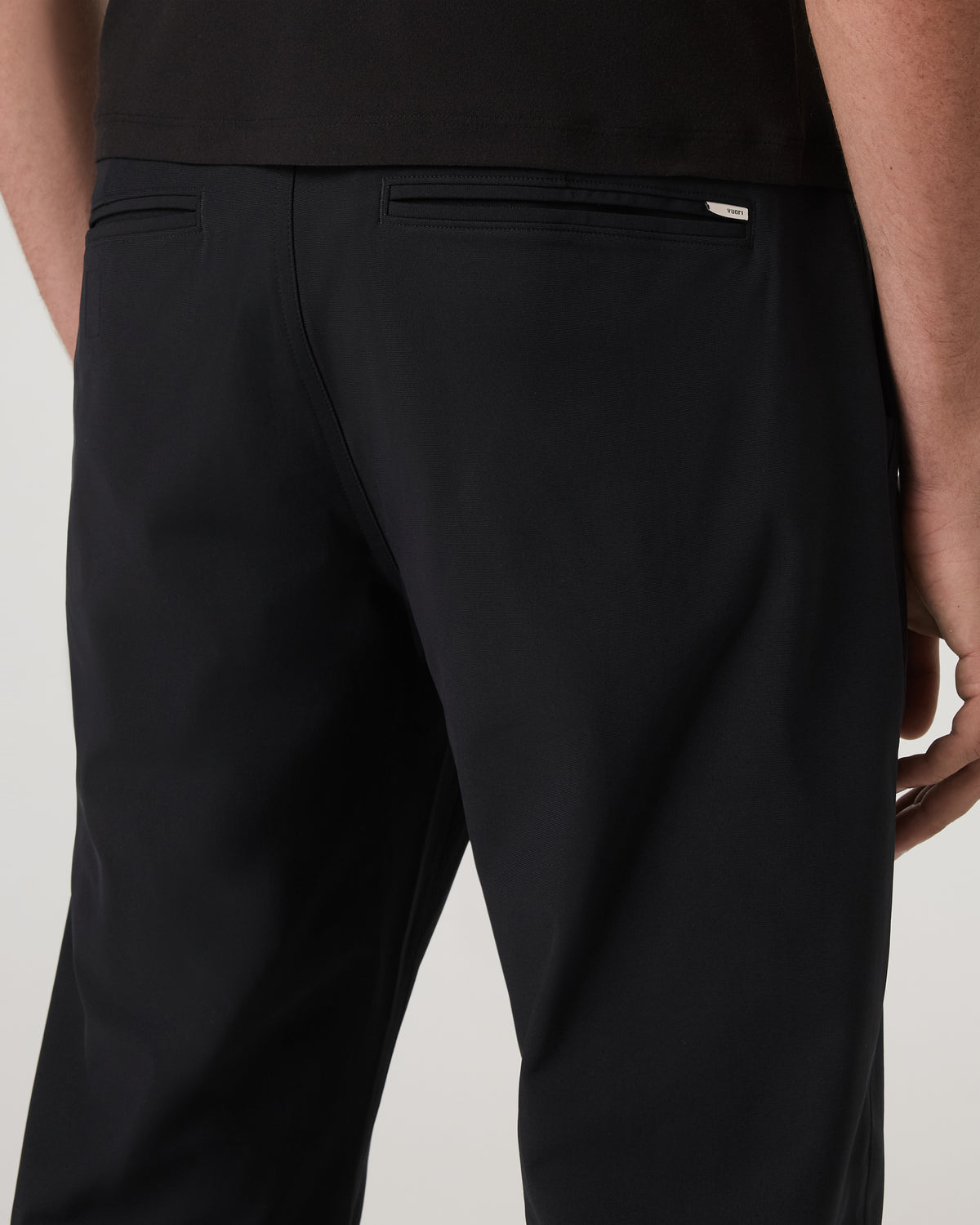Meta Trouser Classic Fit 34" Men's Black Tailored Pants | Vuori Sale