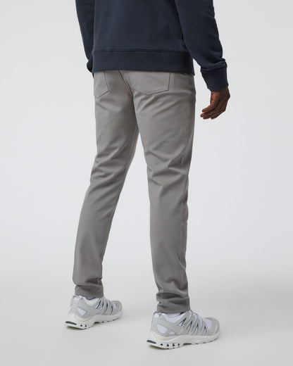 MetaTwill Pant Athletic Slim 30" Shiitake | Vuori On sale