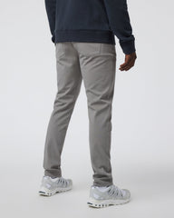 MetaTwill Pant Athletic Slim 30" Shiitake | Vuori On sale