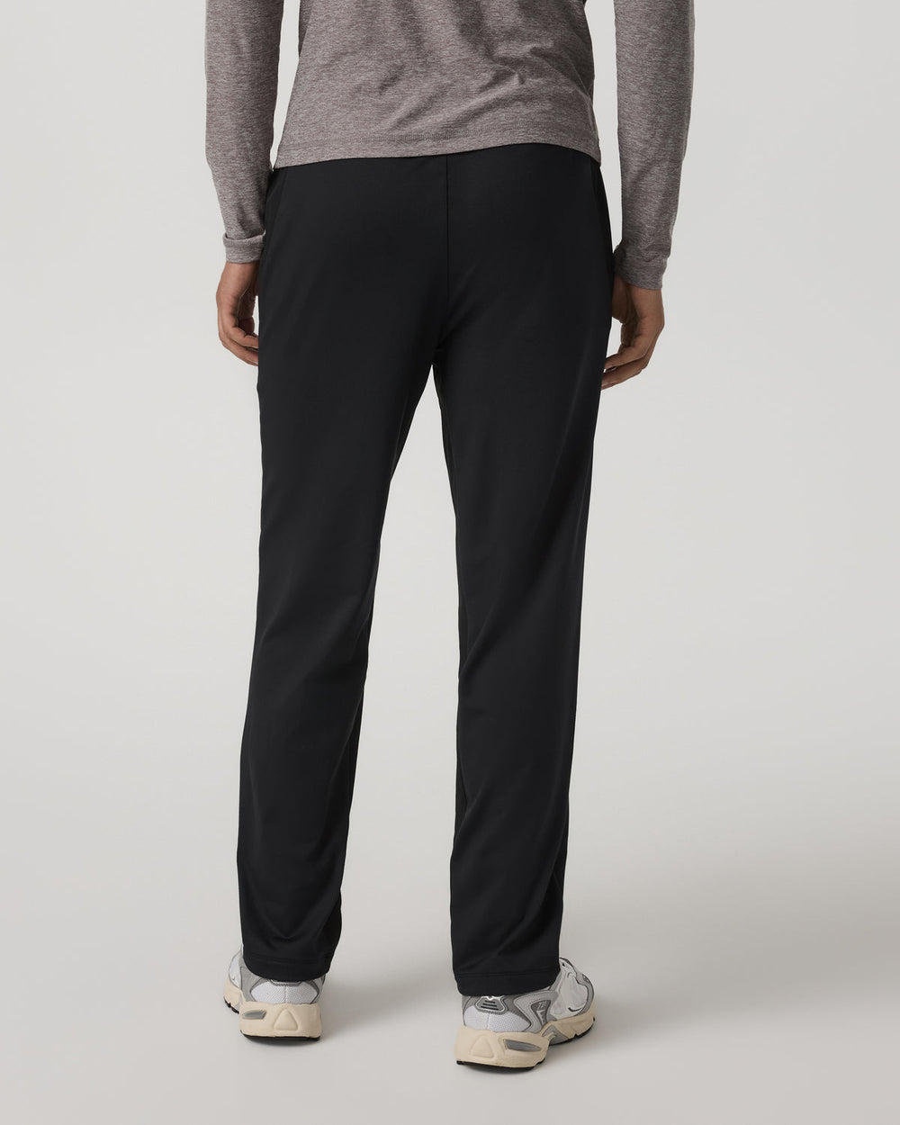Sunday Performance Track Pant 30" Men's Black Pants | Vuori Online