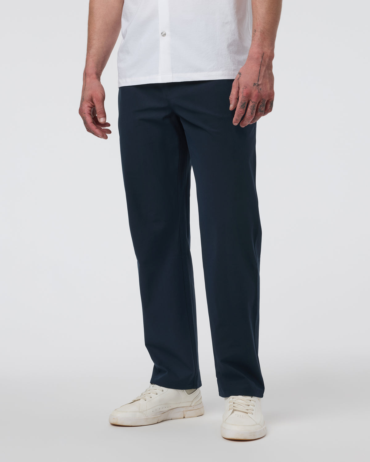 Meta Pant Relaxed Fit 32" Ink | Vuori Outlet