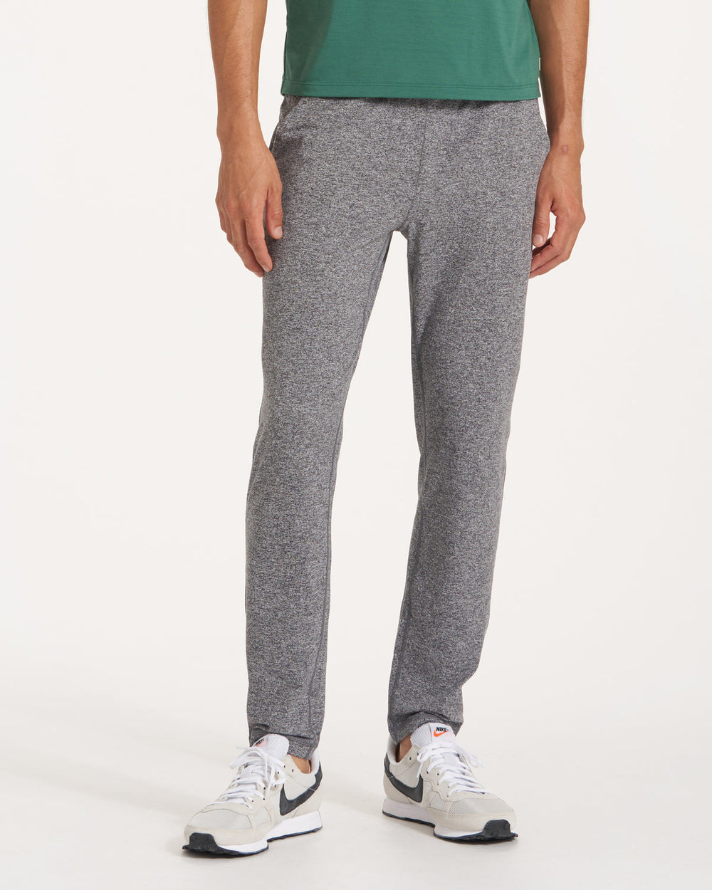 Ponto Performance Pant Men's Grey Sweatpants | Vuori Sale