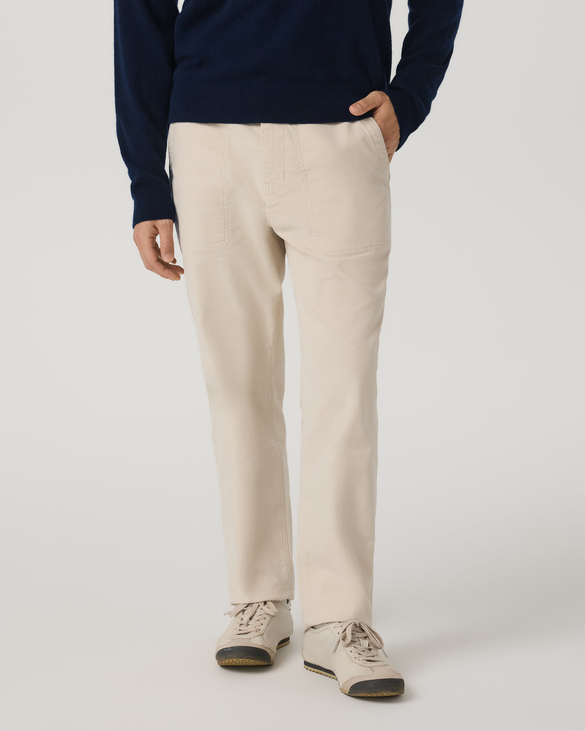 Ridge Pant Classic Fit Men's Bone Casual Utility Pants | Vuori