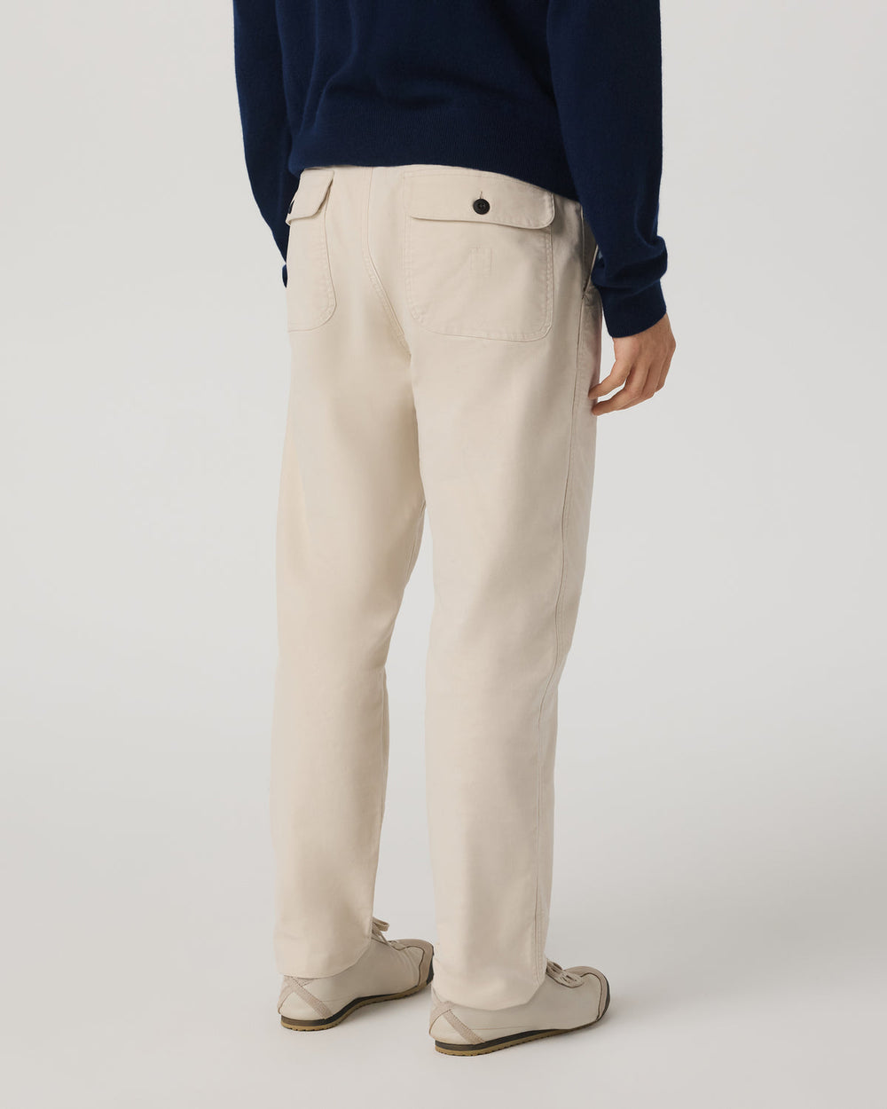 Ridge Pant Classic Fit Men's Bone Casual Utility Pants | Vuori