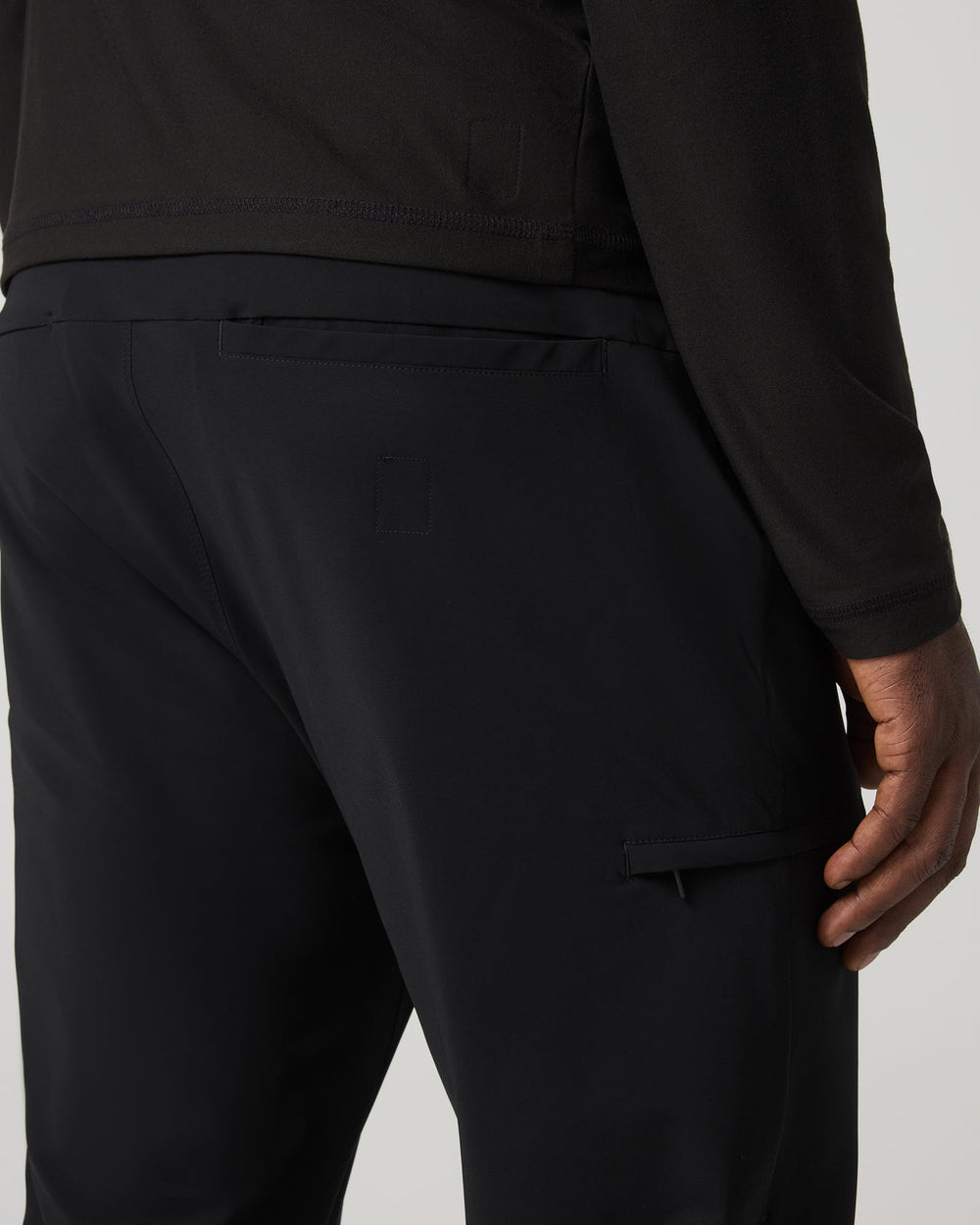 Fleet Trouser Classic Fit 30" Men's Black Chino Pants | Vuori On sale