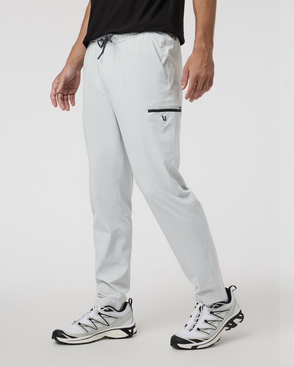 Grafton Pant Unlined Classic Fit 30" Sky Grey | Vuori