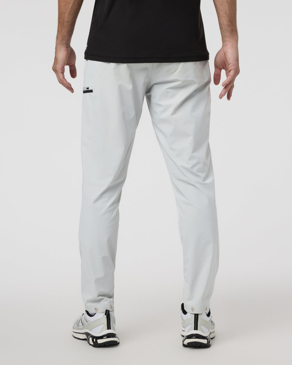 Grafton Pant Unlined Classic Fit 30" Sky Grey | Vuori