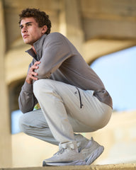 Grafton Pant Unlined Classic Fit 30" Sky Grey | Vuori