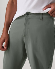 Meta Trouser Classic Fit 32" Men's Light Oregano Pants | Vuori Outlet