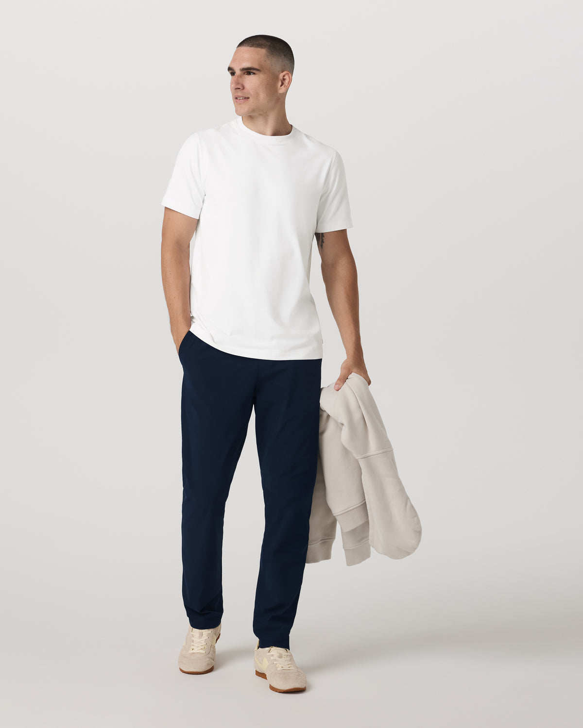 Meta Elastic Waist Pant Classic Fit Men's Ink Pants | Vuori Clothing