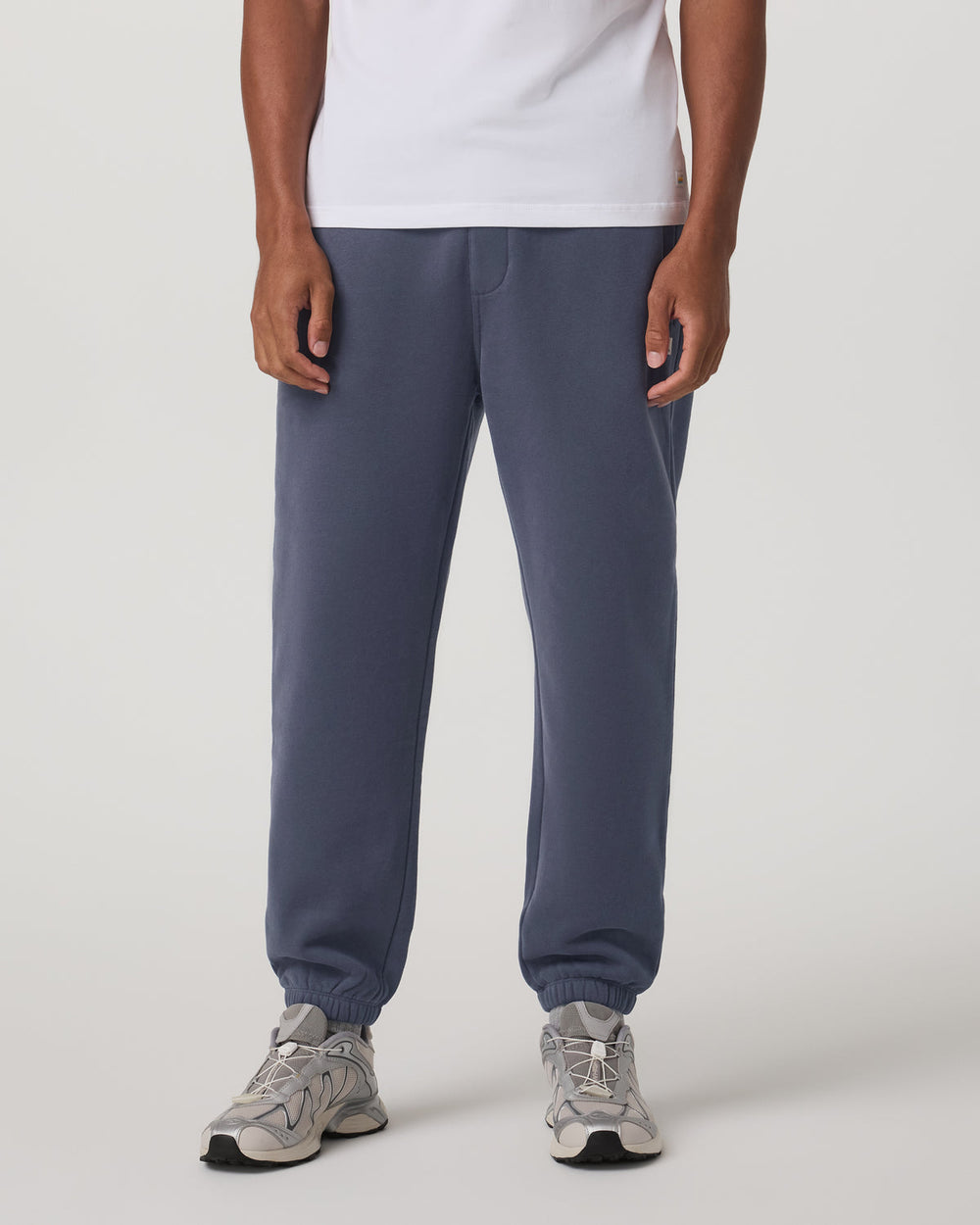 Seaside Sweatpant 28" Men's Relaxed Fit Azure Sweatpant | Vuori