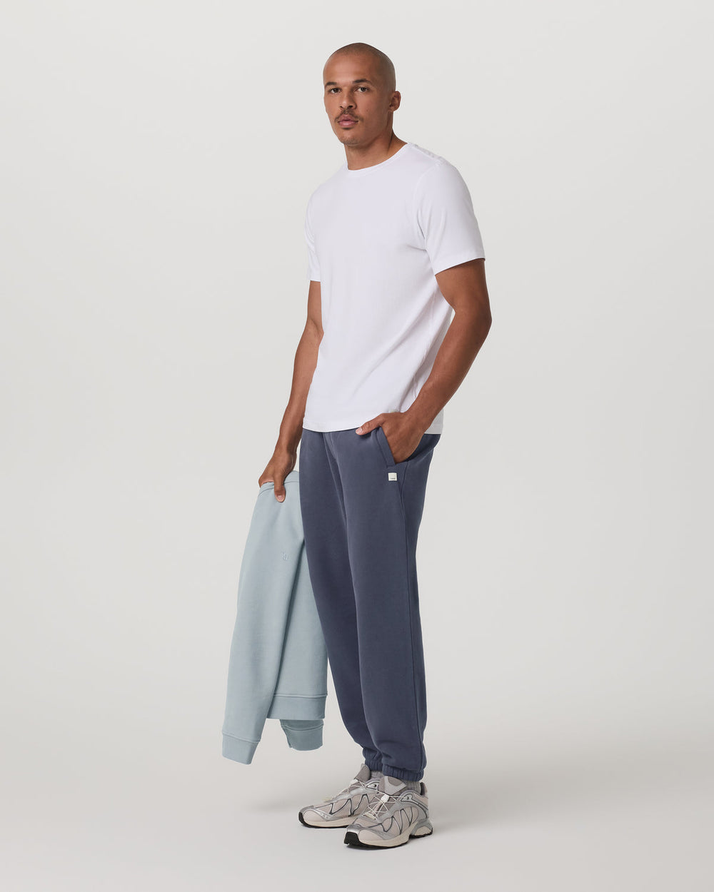Seaside Sweatpant 28" Men's Relaxed Fit Azure Sweatpant | Vuori