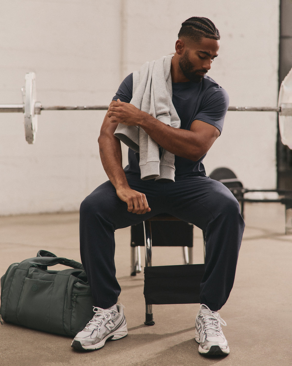 Coronado Performance Sweatpant Classic 28" Midnight Heather | Vuori US
