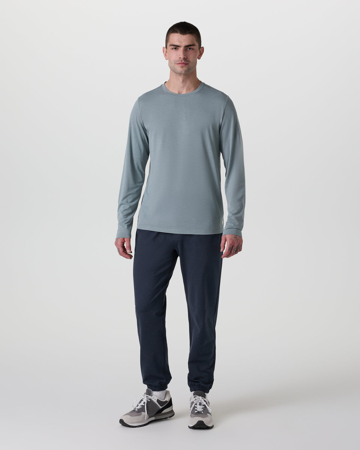Coronado Performance Sweatpant Classic 28" Midnight Heather | Vuori US