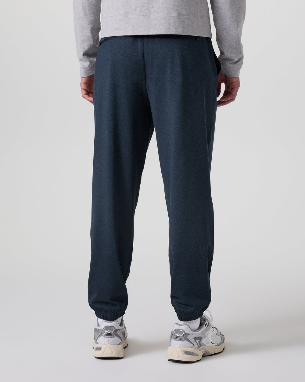 Sunday Performance Sweatpant Classic 28" Ink Heather | Vuori
