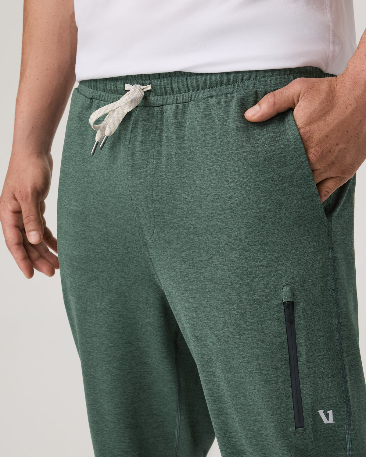 Sunday Performance Sweatpant 28" Men's Agate Green Pant | Vuori US