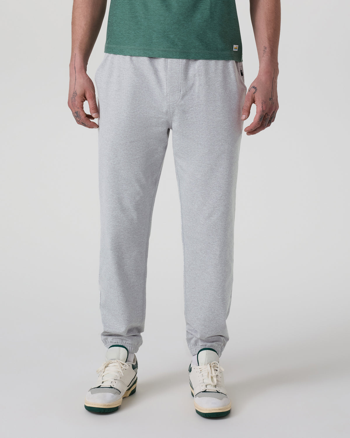 Coronado Performance Sweatpant Classic 28" Light Heather Grey | Vuori Online