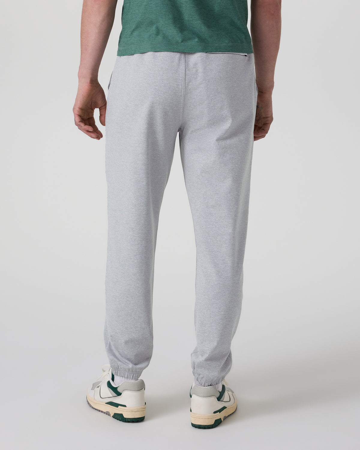 Coronado Performance Sweatpant Classic 28" Light Heather Grey | Vuori Online