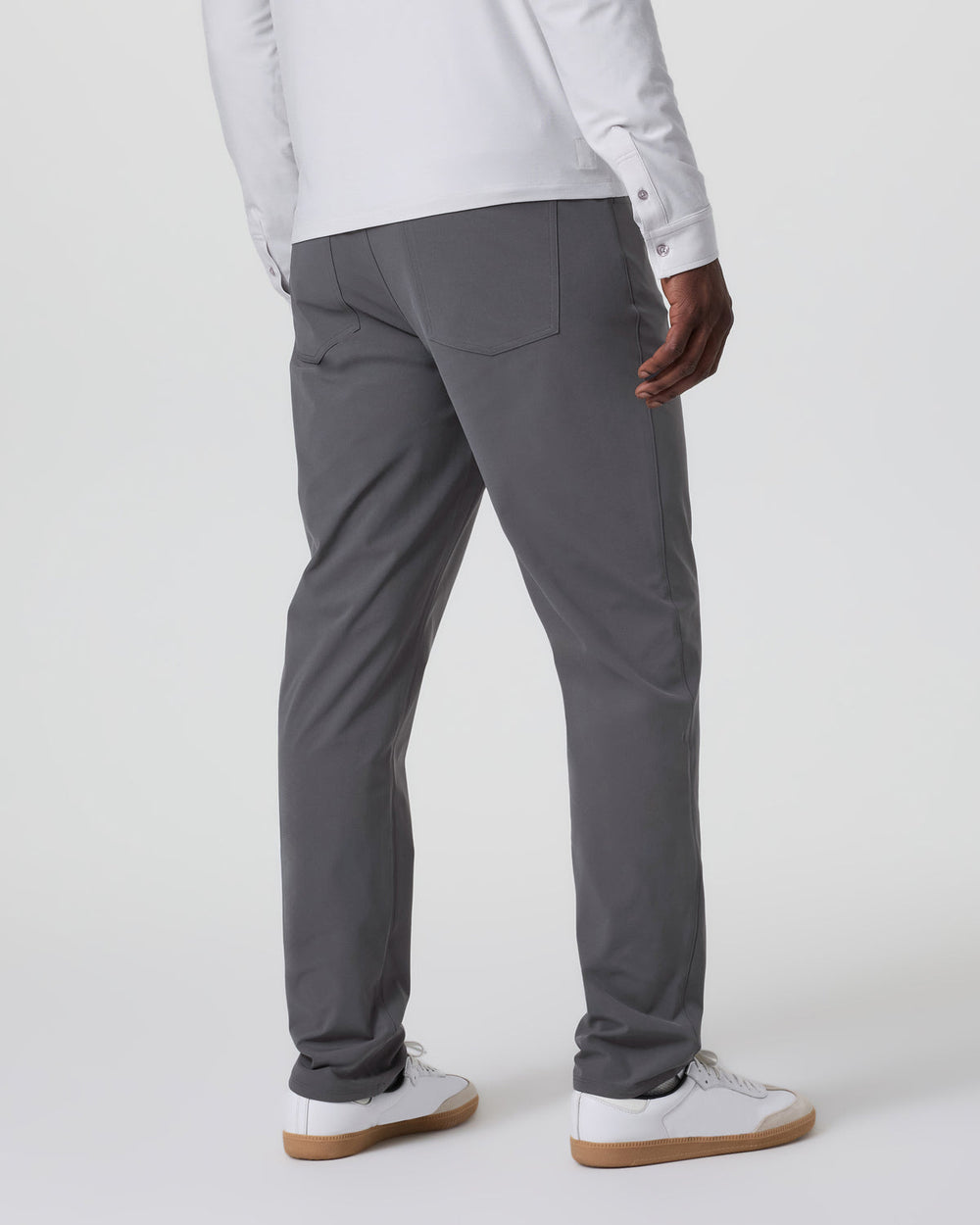 Meta Pant Classic Fit 34" Men's Charcoal 5-Pocket Pants | Vuori US