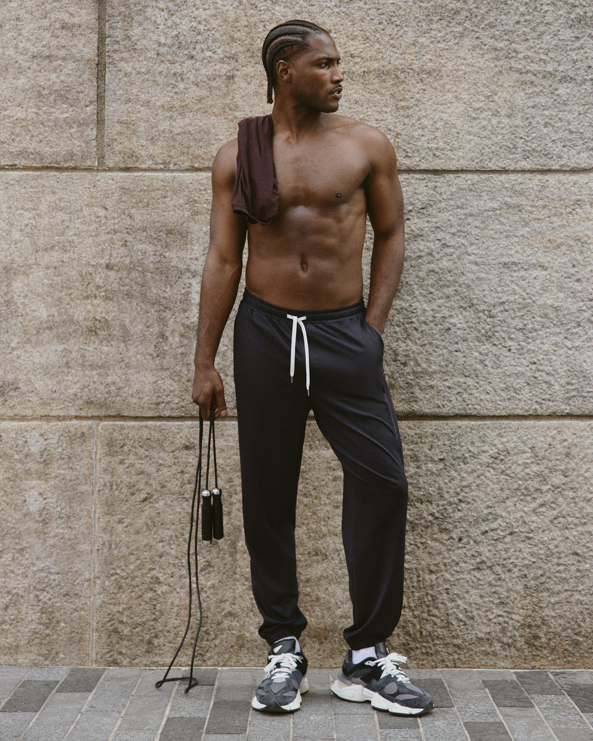 Sunday Performance Sweatpant Classic 30" Black | Vuori Discount