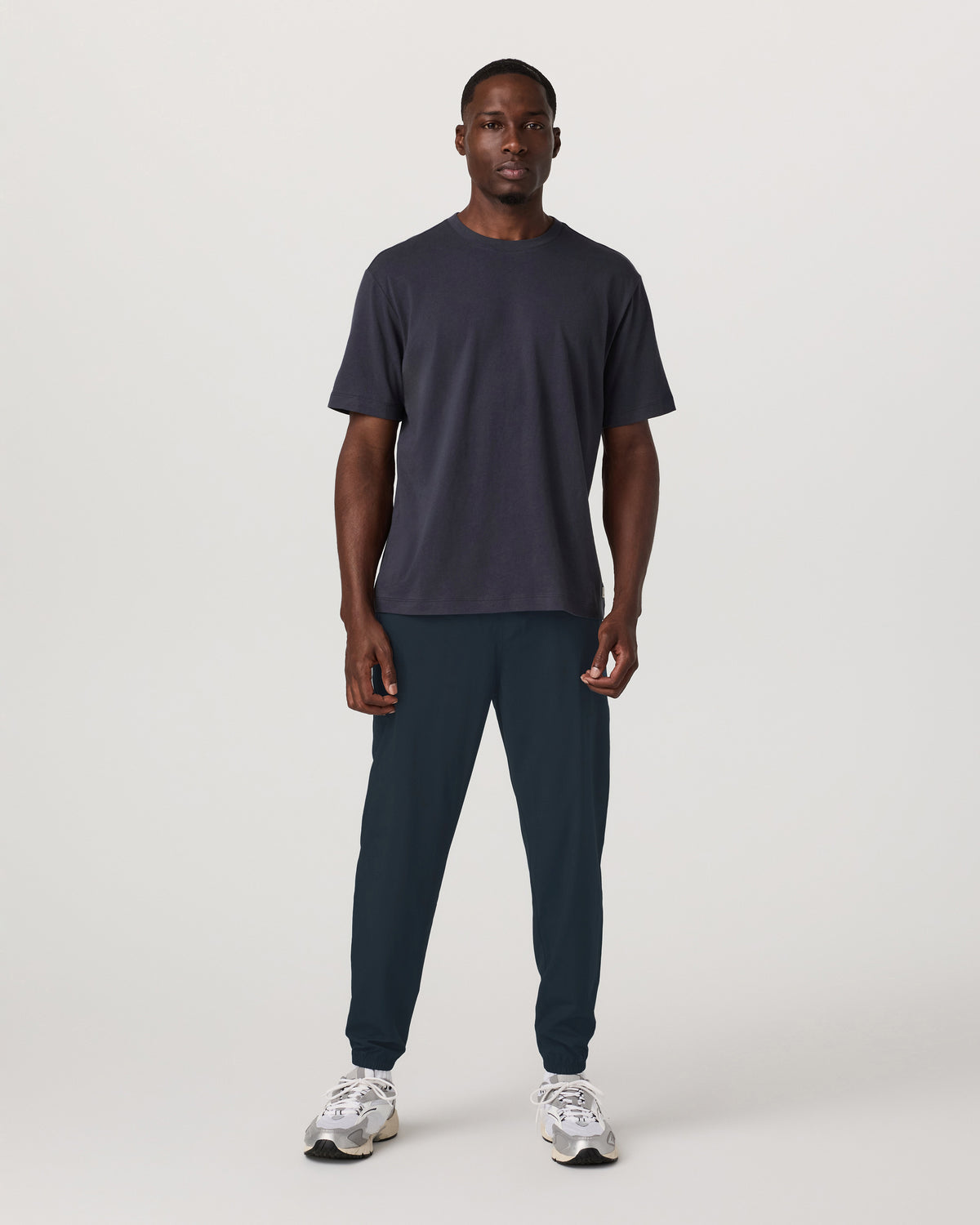Kore Jogger Unlined 28" Men's Ink Joggers | Vuori Online