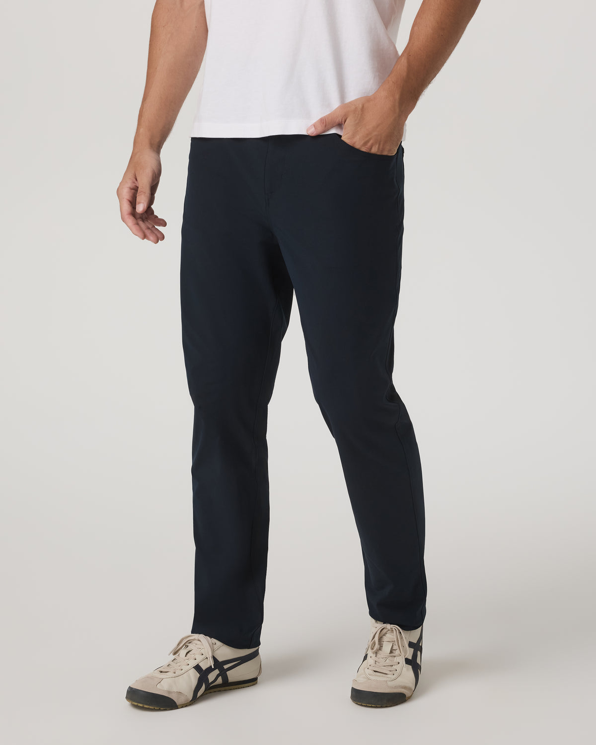 Meta Pant Classic Fit 34" Men's Ink 5-Pocket Pants | Vuori Sale
