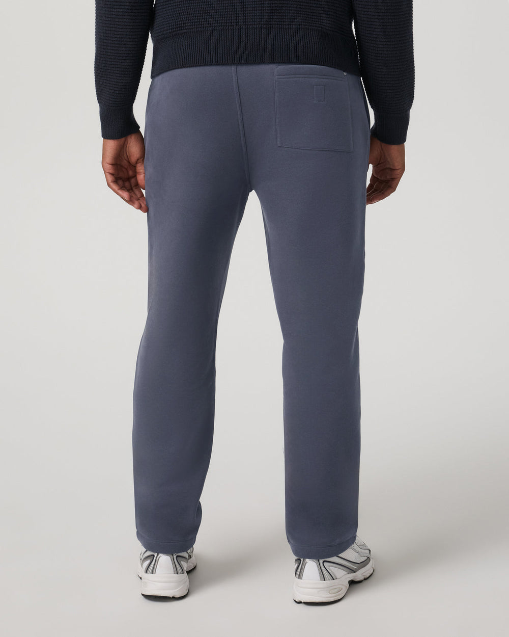 Men’s Seaside Straight Leg Sweatpant 30” Azure | Vuori Outlet